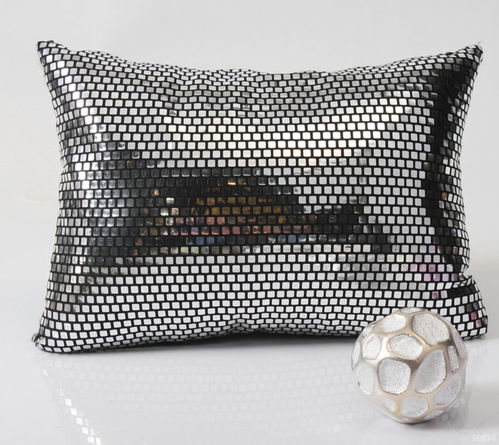 銀色與灰色經緯編布 布藝產品的創新與市場前景